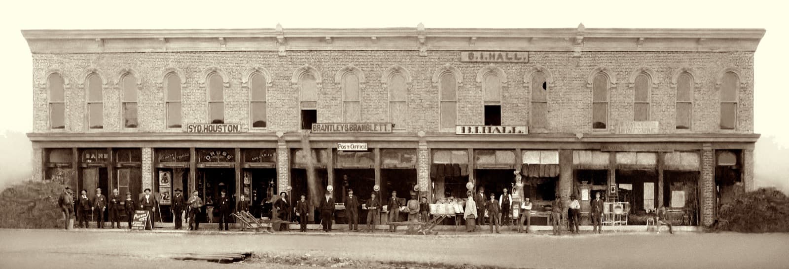 Historic photograph of Wartrace, from the town archives (1 of 8)